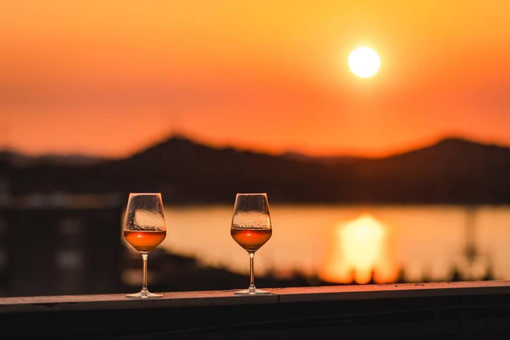 The Spot - Rooftop In The City Centre + Parking Šibenik Dış mekan fotoğraf